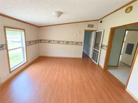 Living - 9600 Powers Rd, Cato, NY 13166 photo 3 of 9