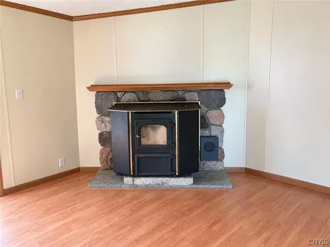 Living - 9600 Powers Rd, Cato, NY 13166 photo 2 of 9