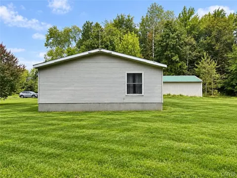 Exterior - 9600 Powers Rd, Cato, NY 13166 photo 2 of 5