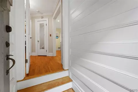 Entry Way - 102 Berkeley Dr, Syracuse, NY 13210 photo 1 of 5
