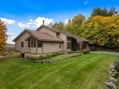 136 Tee O Wana Rd, Webb, NY 13420