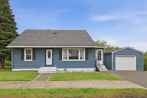 821 Velasko Rd, Syracuse, NY 13207