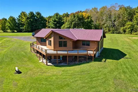 5165 Forbes Rd, Cortland, NY 13045