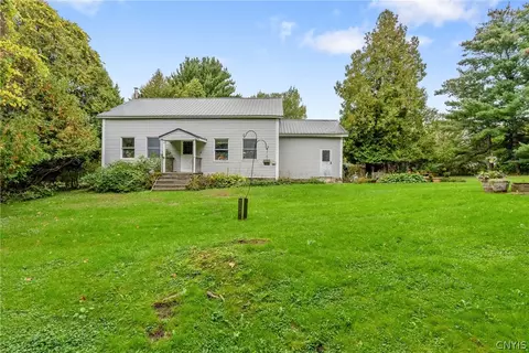 57 Hughes Rd, Mexico, NY 13114