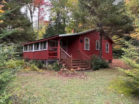 426 Brady Beach Rd, Russia, NY 13324