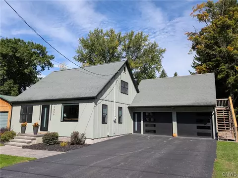 7859 Brimfield St, Kirkland, NY 13323
