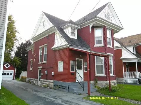 867 W Main St, Watertown, NY 13601