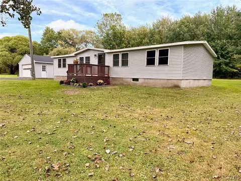 241 Stock Rd, Hannibal, NY 13074