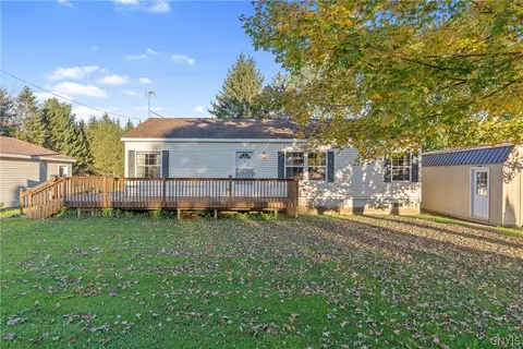 11214 Drake Rd, Conquest, NY 13033