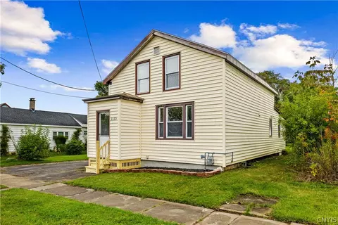 1113 Leeds St #1115, Utica, NY 13501