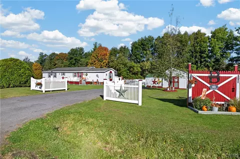 98 German-dale Dr, Granby, NY 13069