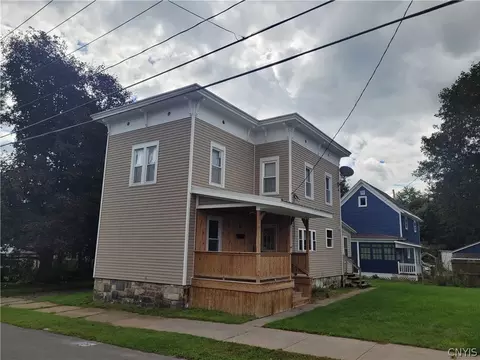 8 E Faville Ave, Manheim, NY 13329
