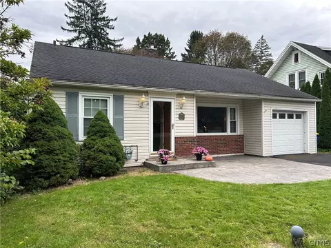 2703 W Genesee St, Geddes, NY 13219