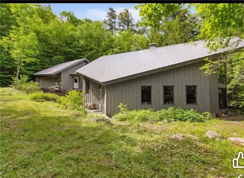 65 Gone Fishin Way, Arietta, NY 12139