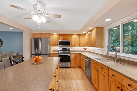 Kitchen - 8763 Foxfire Ln, Lysander, NY 13027 photo 8 of 10
