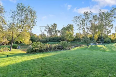 Exterior - 8728 N Entry Rd, Lysander, NY 13027 photo 6 of 6