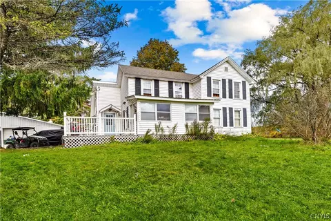 693 Windfall Rd, Utica, NY 13502