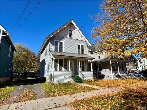 18 Hubbard St, Cortland, NY 13045