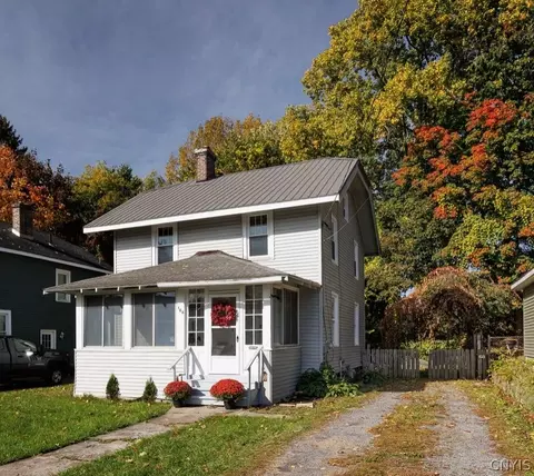 106 Girard Ave, Watertown, NY 13601