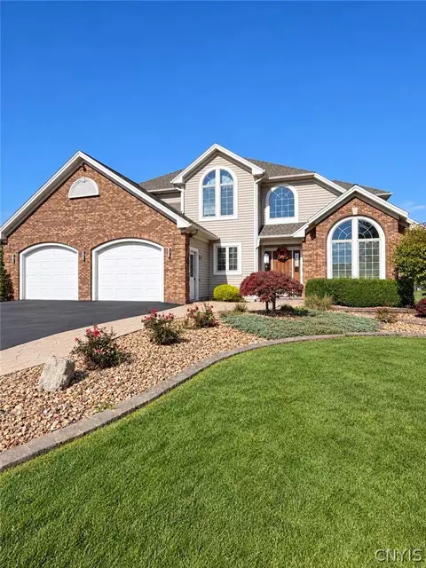 445 Marshell Ln, Caledonia, NY 14423