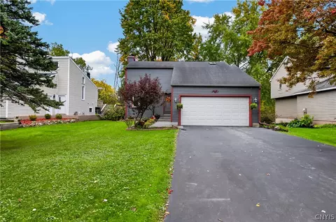 506 Melrose Dr, Syracuse, NY 13212