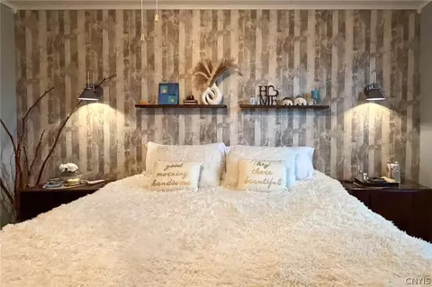 Bedroom - 114 E German St, Herkimer, NY 13350 photo 3 of 7