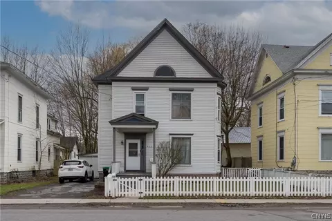 412 Holcomb St, Watertown, NY 13601