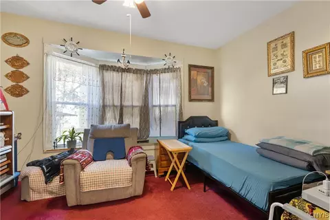 Bedroom - 235 Putnam St, Syracuse, NY 13204 photo 1 of 7