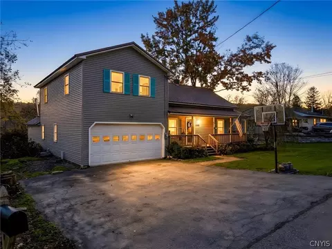 3305 Cedarvale Rd, Onondaga, NY 13120