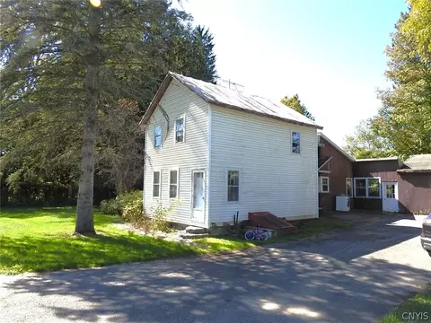 8465 State Route 274, Floyd, NY 13354