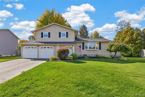 7358 Cedar Post Rd, Liverpool, NY 13088
