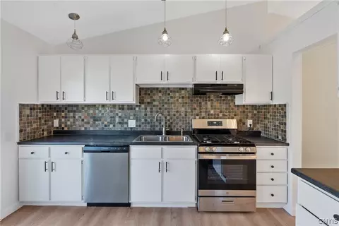Kitchen - 3191 Fields End Dr, Lysander, NY 13027 photo 4 of 4