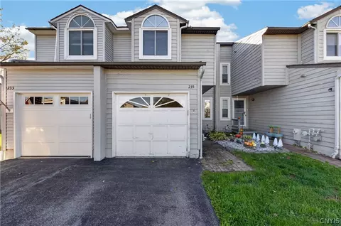235 Quincy Pl, Salina, NY 13088