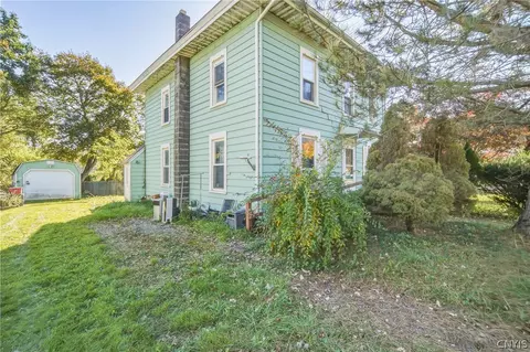 4378 S Onondaga Road Rd, Onondaga, NY 13120