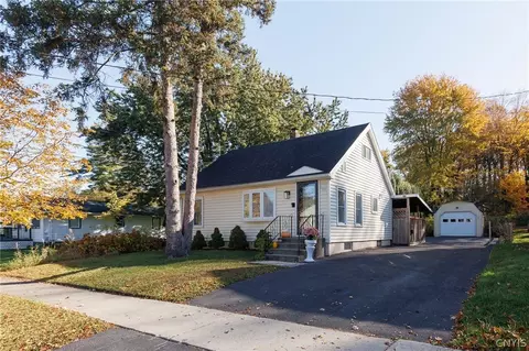 130 Wyoming Ave, Watertown, NY 13601