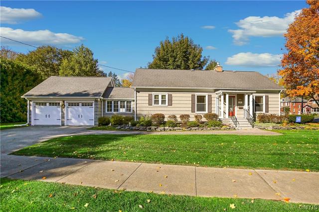 458 Broad St, Oneida, NY 13421 | MLS# S1724819 | 35 Photos - Movoto