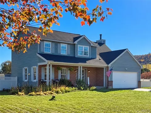 938 Limerick Ln, Homer, NY 13077