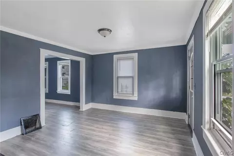 Living - 109 Mccool Ave, East Syracuse, NY 13057 photo 4 of 7