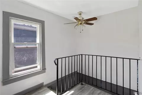 Entry Way - 109 Mccool Ave, East Syracuse, NY 13057 photo 2 of 2