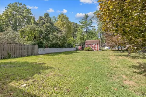 Exterior - 109 Mccool Ave, East Syracuse, NY 13057 photo 1 of 2