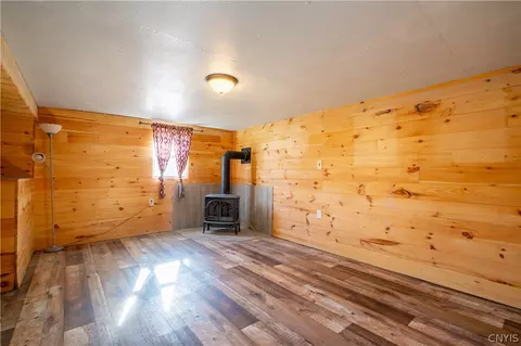 Living - 517 Oregon Rd, Mohawk, NY 13407 photo 3 of 3