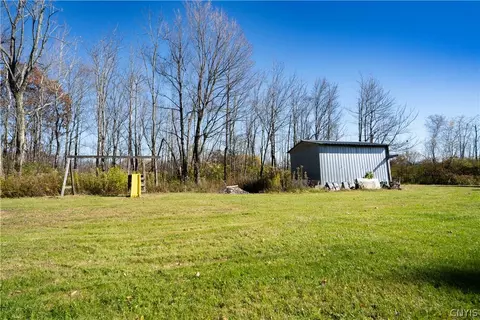 Exterior - 517 Oregon Rd, Mohawk, NY 13407 photo 3 of 5