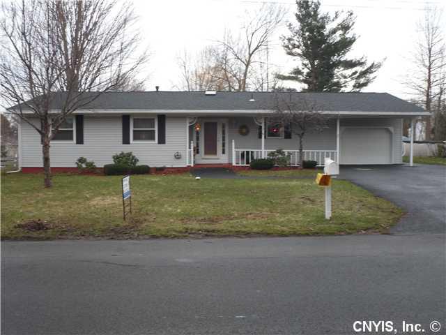 23 Mott Rd, Baldwinsville, NY 13027 photo 1