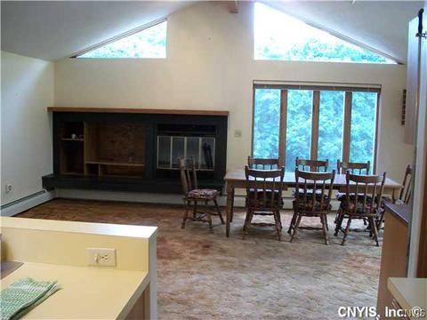 1 Northridge Rd, Syracuse, NY 13214 photo 13