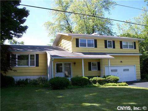 1 Northridge Rd, Syracuse, NY 13214 photo 1