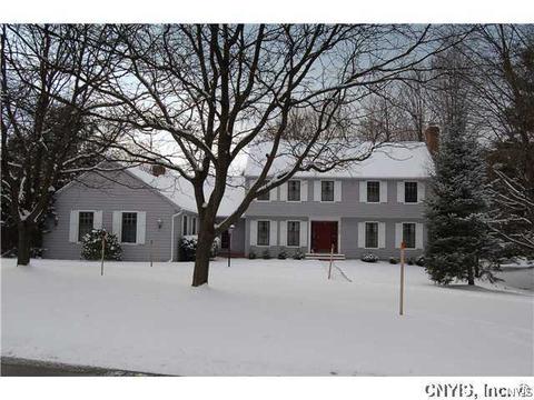7105 Thorntree Hill Dr, Fayetteville, NY 13066 photo 1