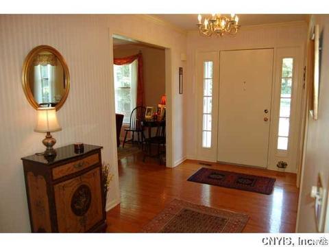 7105 Thorntree Hill Dr, Fayetteville, NY 13066 photo 4
