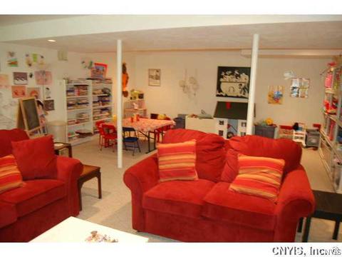 7105 Thorntree Hill Dr, Fayetteville, NY 13066 photo 16