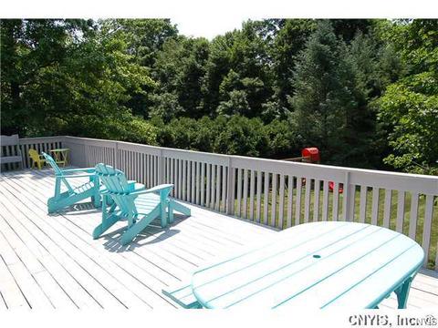 7105 Thorntree Hill Dr, Fayetteville, NY 13066 photo 3