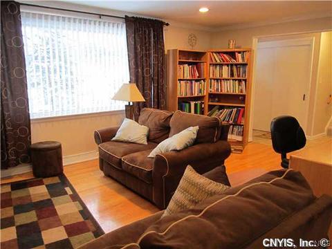 117 Lewis Ave, Syracuse, NY 13224 photo 3